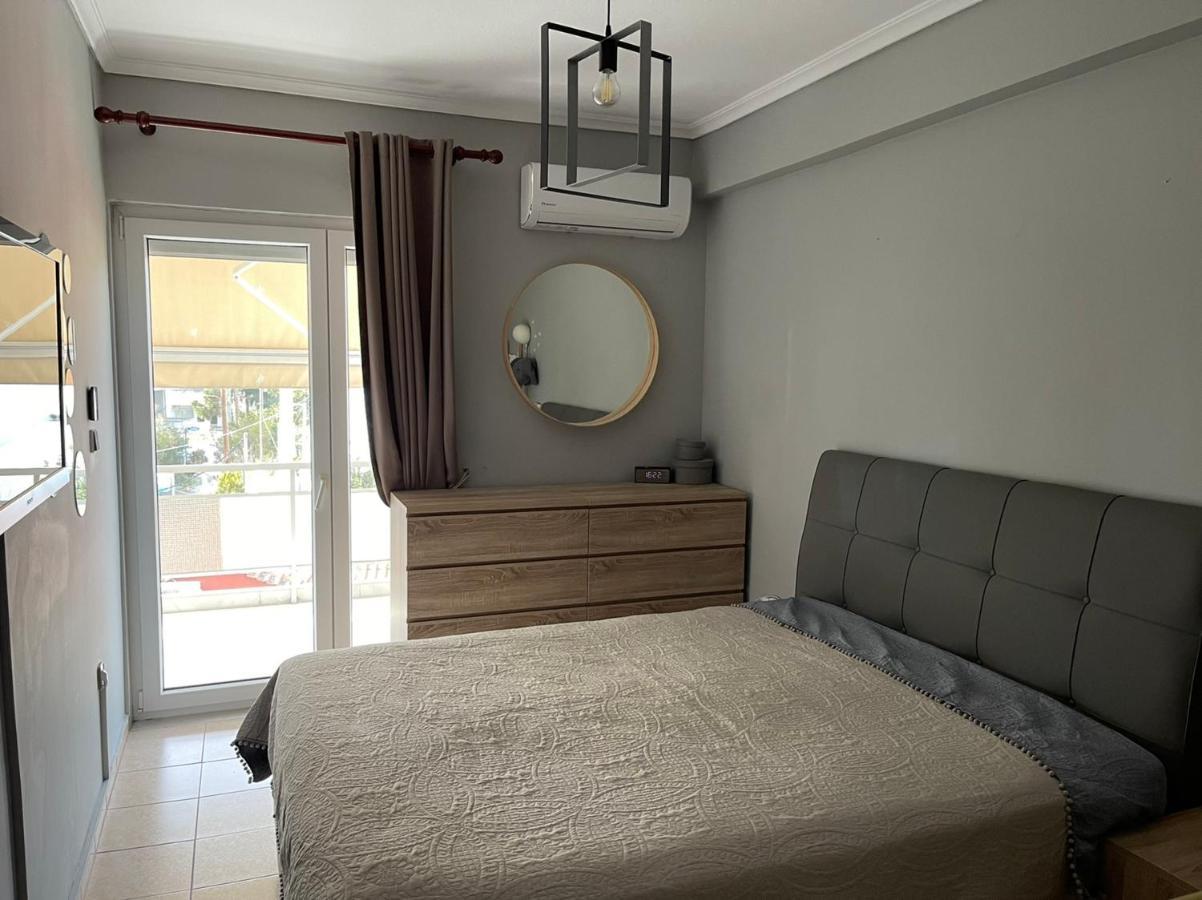 Apartament Adrianos House By The Sea Nea Iraklitsa Zewnętrze zdjęcie