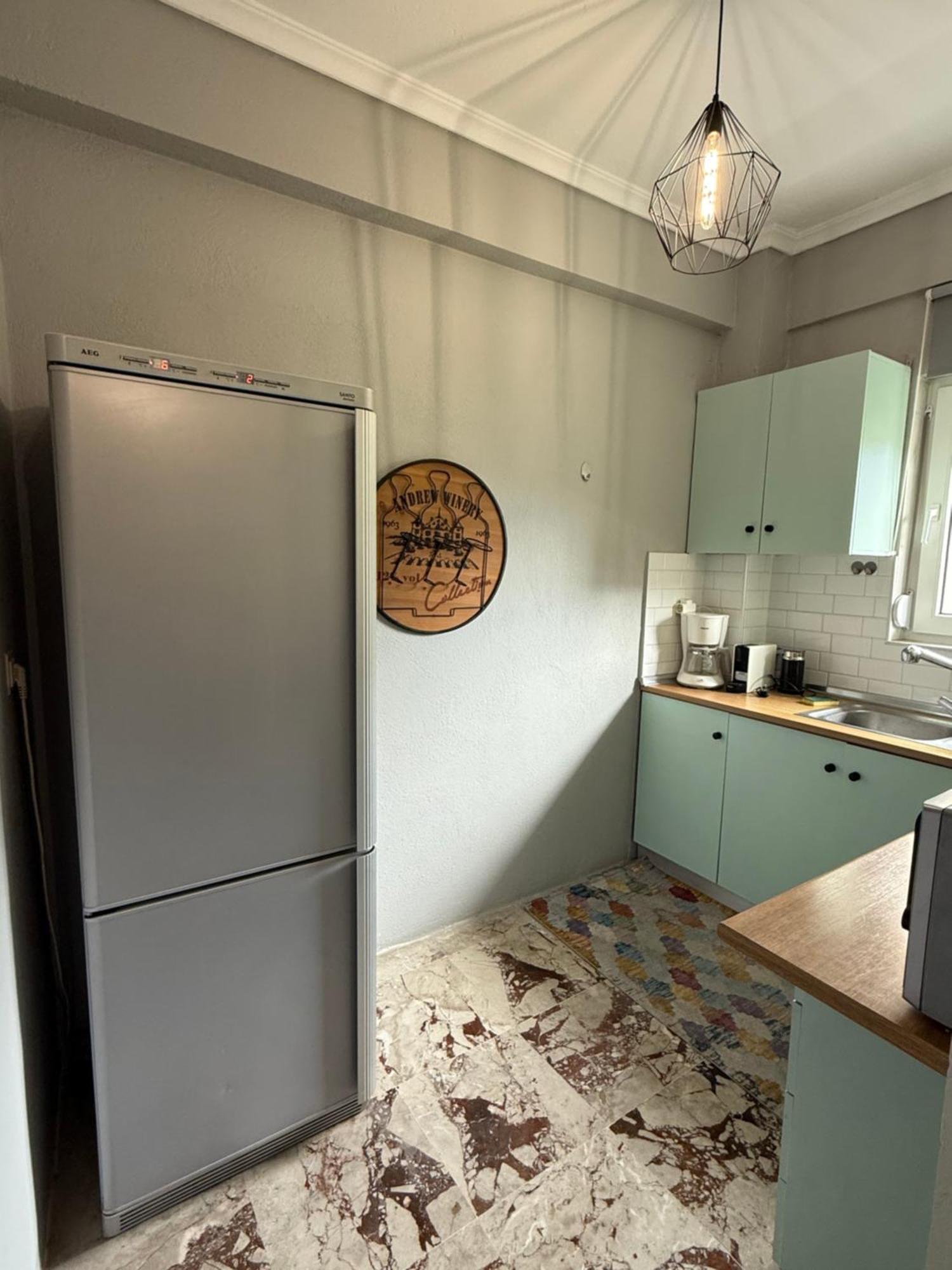 Apartament Adrianos House By The Sea Nea Iraklitsa Zewnętrze zdjęcie